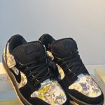 Nike SB Dunk Low Black Suede Artistic Print