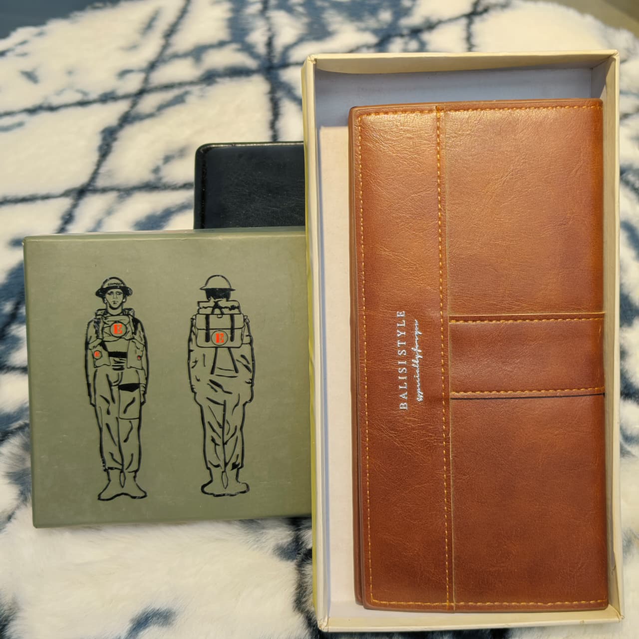 WhatsApp Image 2026-09-27 at 12.00.05 PM (1) Men’s Classic Leather Wallet - Image 1