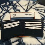 Mascot Classic Green Bi-Fold Wallet - Image 2